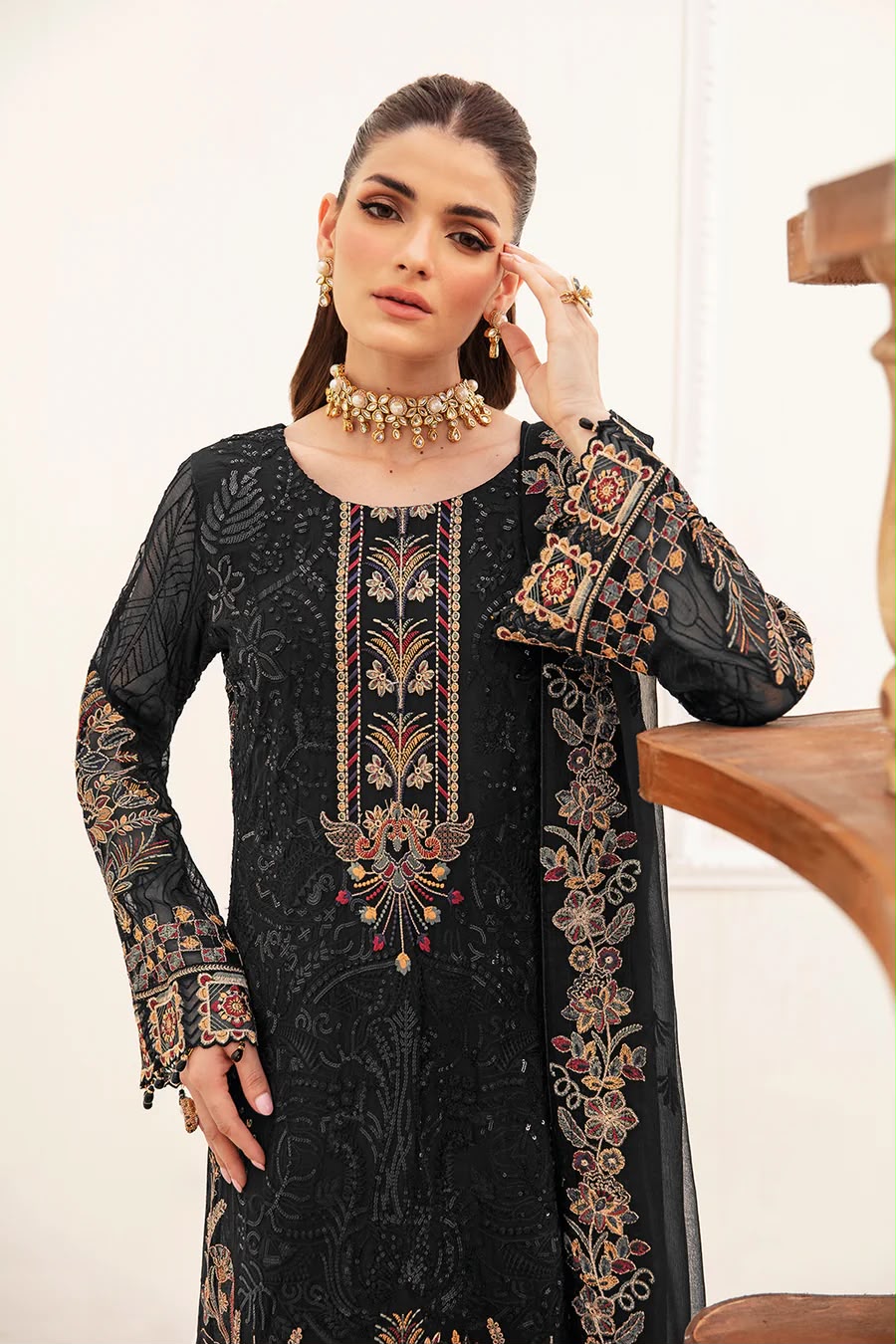Ramsha – Design No: 2214