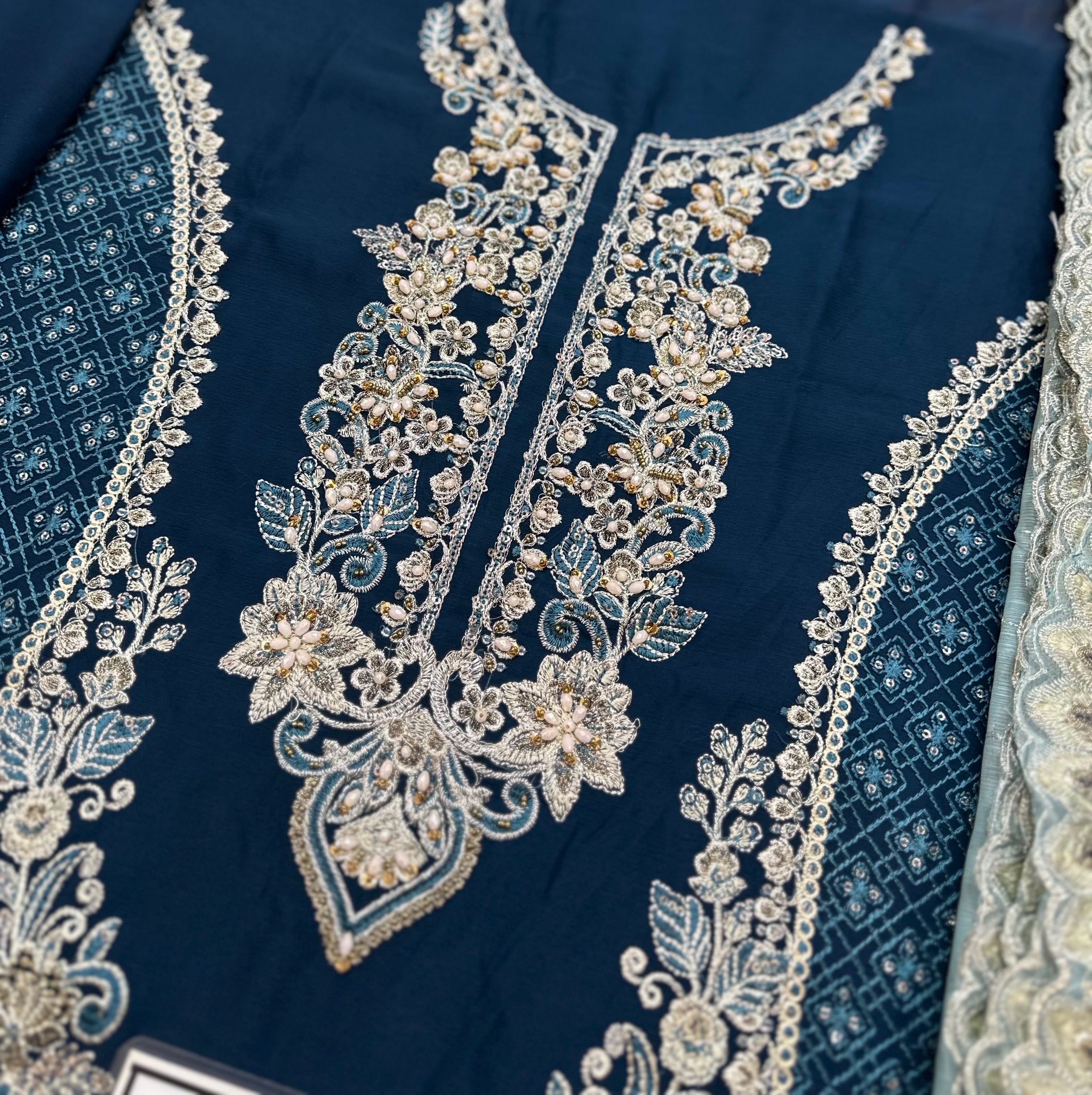 Imrozia Design no 2560.