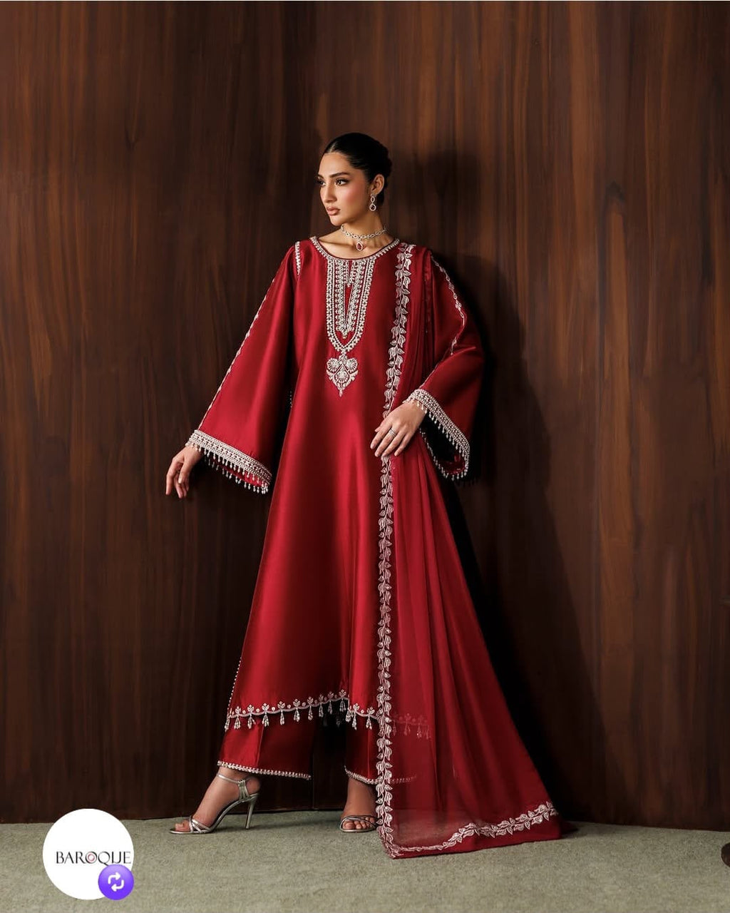 Baroque Embroided unstich 3pcs suit