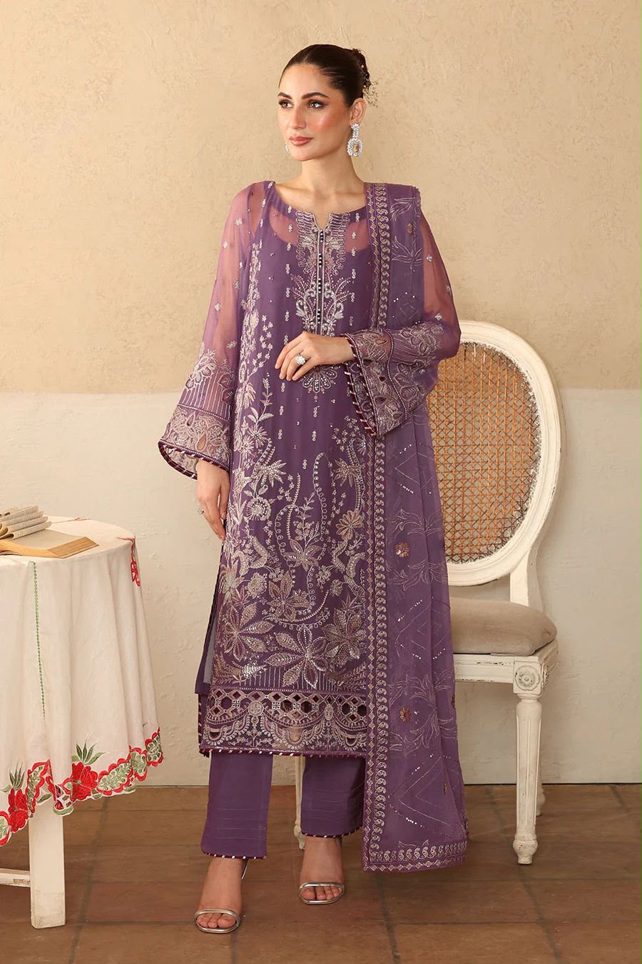 Ramsha - Design no 2484.