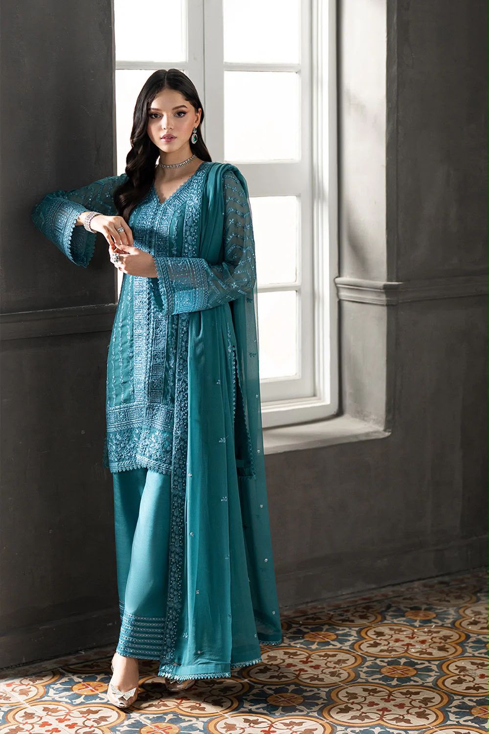 Azure – Design No: 2452