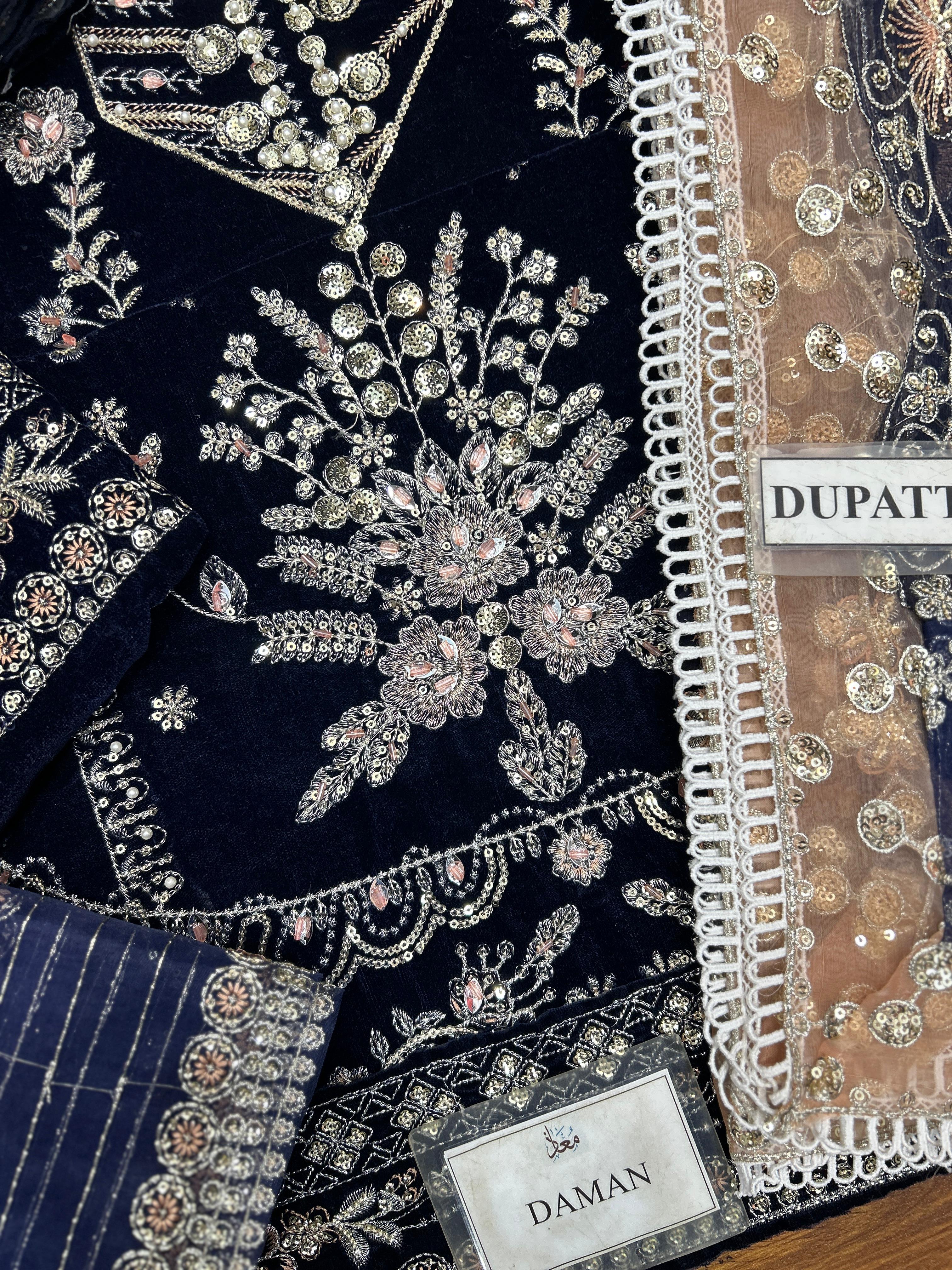 Aneelas Unsticthed Heavy Embroidered Velvet Micro 9000 & Chiffon