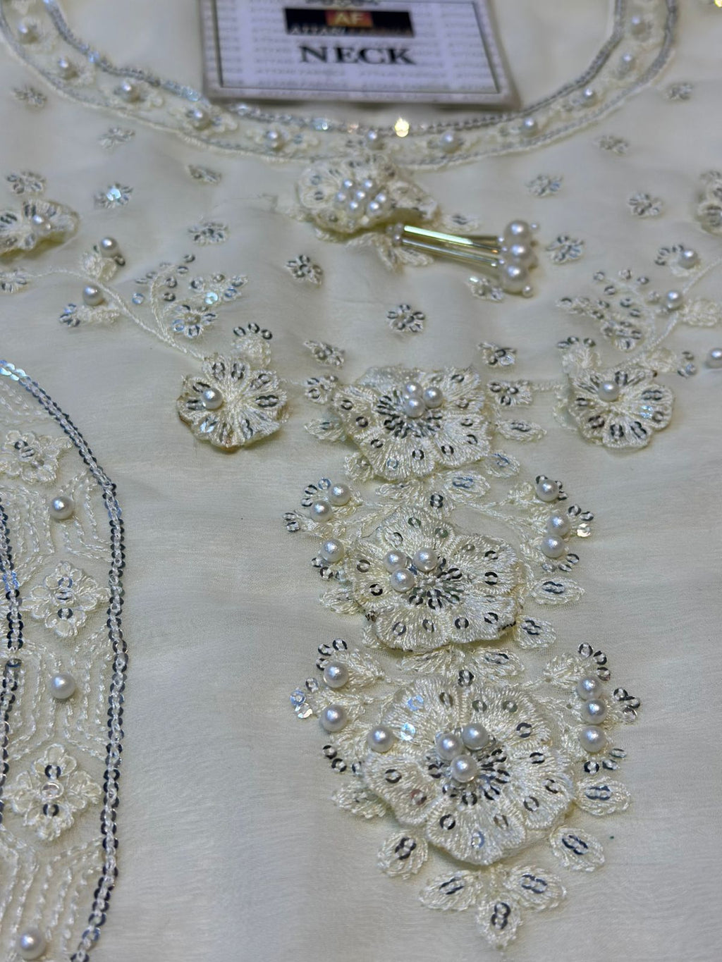 Brand Name: MARIA B MPC 24-104