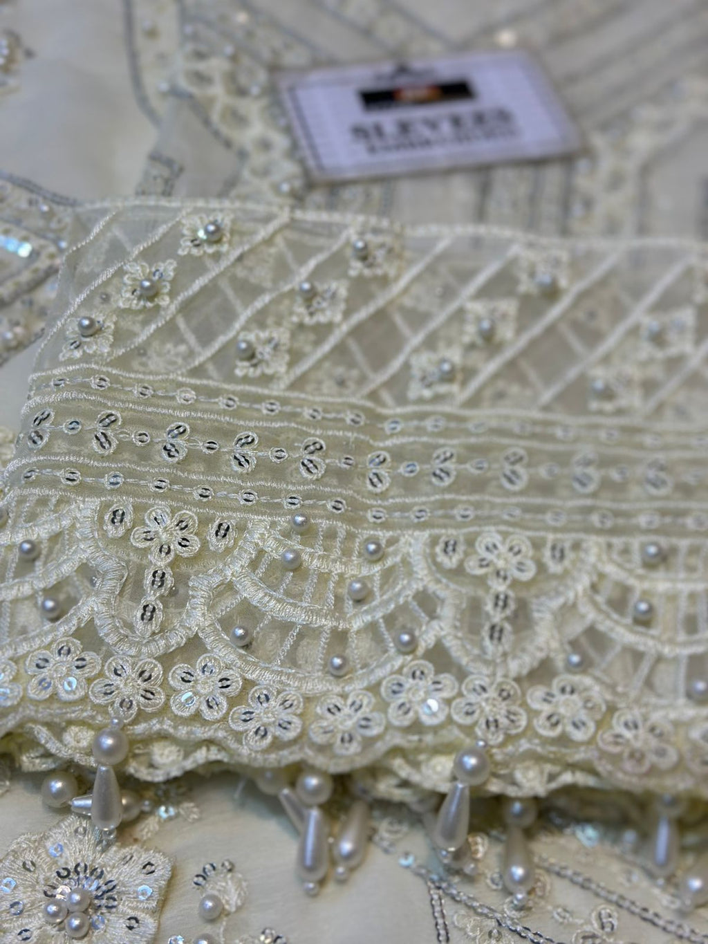 Brand Name: MARIA B MPC 24-104