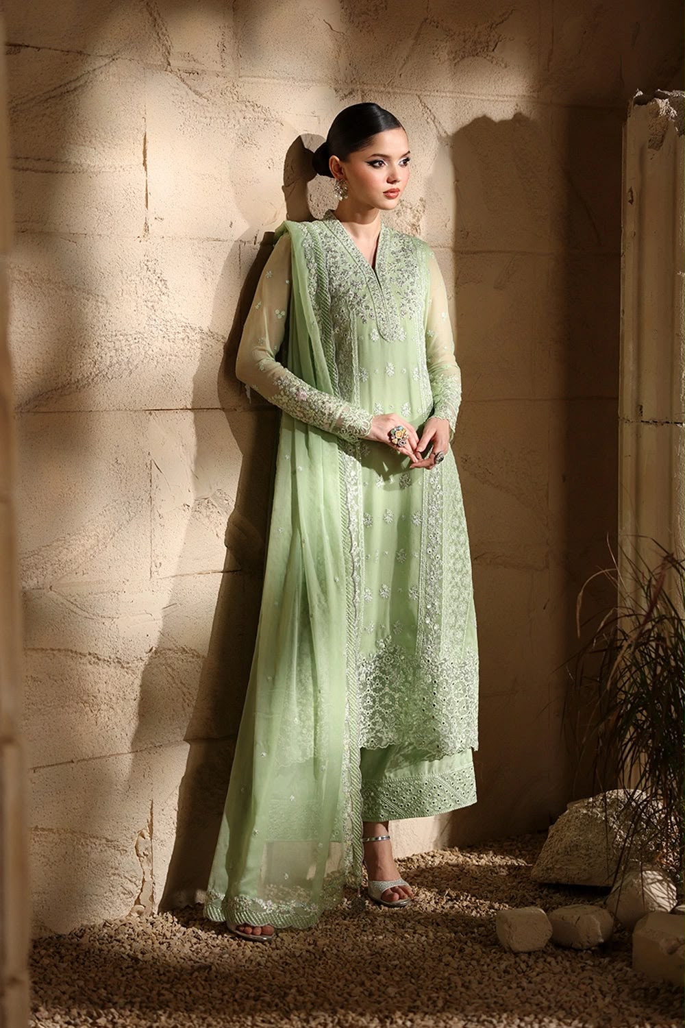 Azure Now Available  Design no 2508.