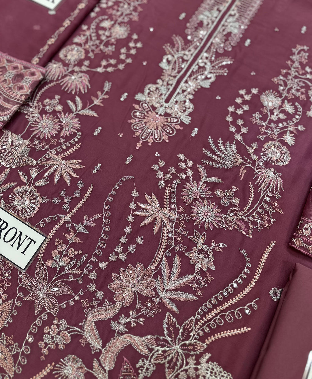 Ramsha - Design no 2484.